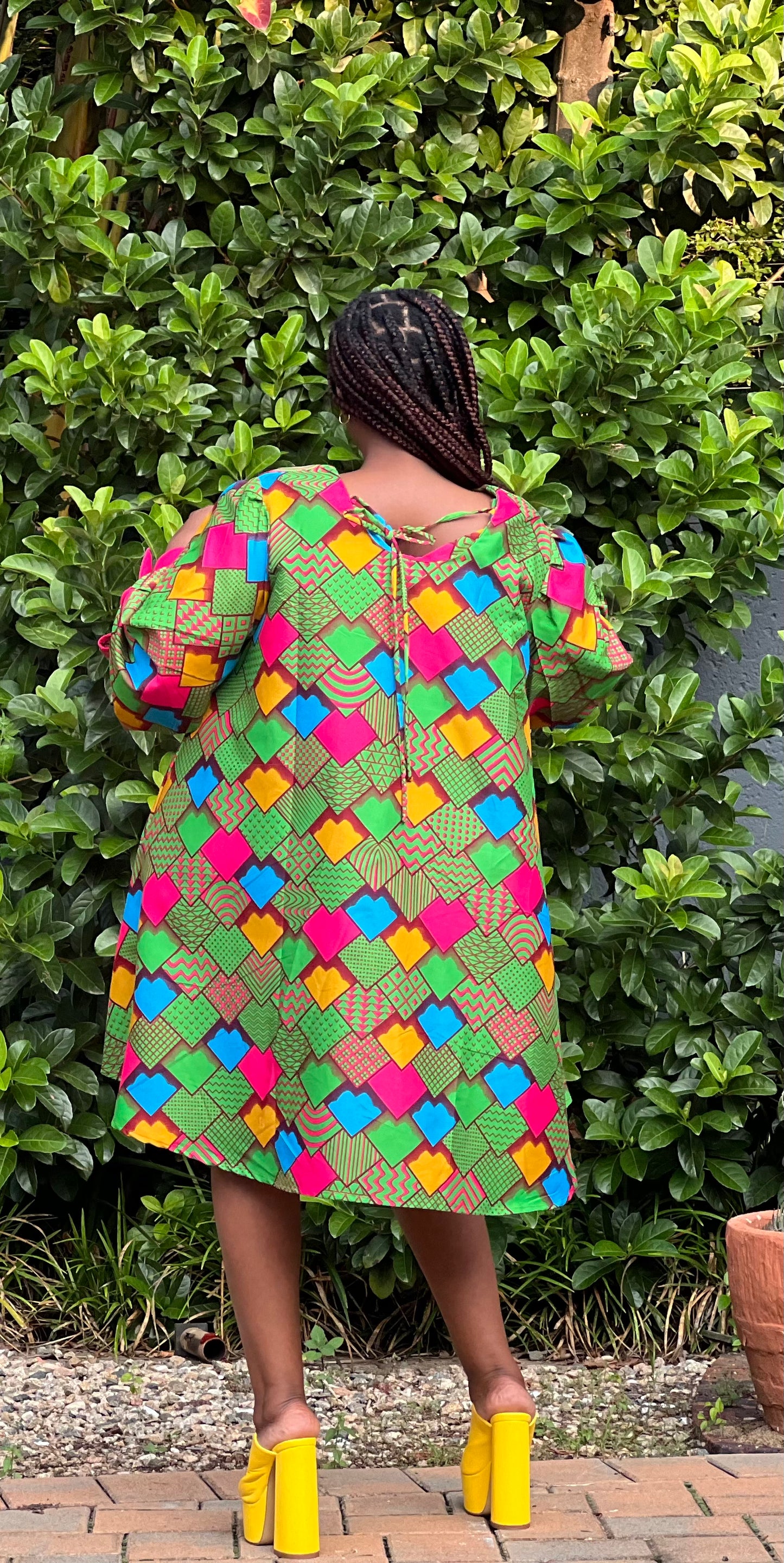 Minikara dress long sleeves